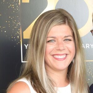 Meet your Posher, Courtney